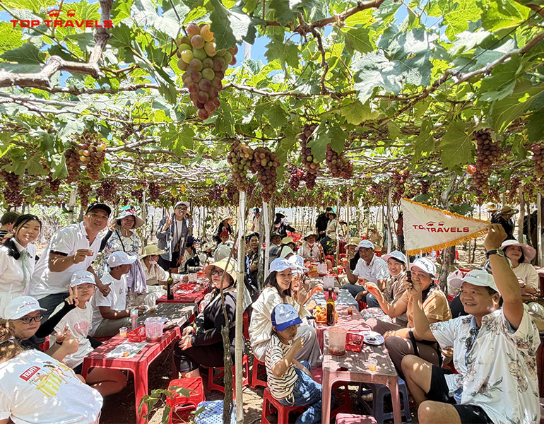 Tour Bình Hưng 2N2Đ Ở Trên Đảo Trọn Gói - Khách Đoàn