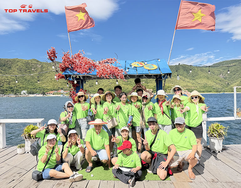 Tour Bình Hưng Vĩnh Hy Ninh Chữ 2N2Đ Có Team Building Gala Dinner - Khách Đoàn