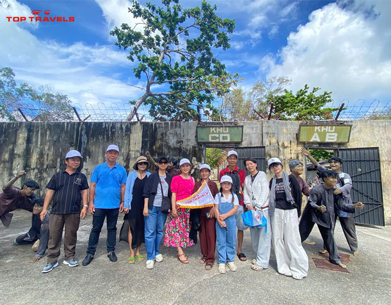 Tour Côn Đảo 2N1Đ Đón Tại Cảng Sài Gòn - Khách Đoàn