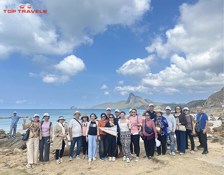 Tour Côn Đảo 2N2Đ Có Đi Cano Hòn Bảy Cảnh - Khách Đoàn
