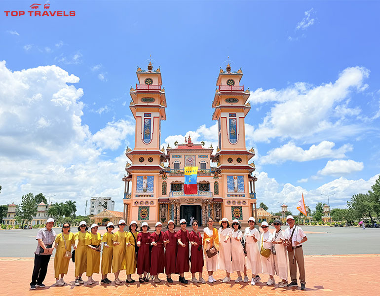 Tour Núi Bà Đen Tây Ninh 1 Ngày | Bao gồm Buffet Trưa 80 món