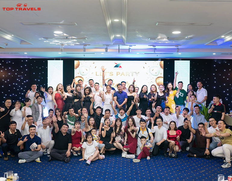 Tour Đà Nẵng 3N2Đ Có Team Building và Gala Dinner - Khách Đoàn