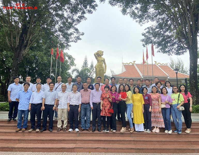 Tour Vũng Tàu 2N1Đ Có Tham Quan Địa Chỉ Đỏ - Khách Đoàn