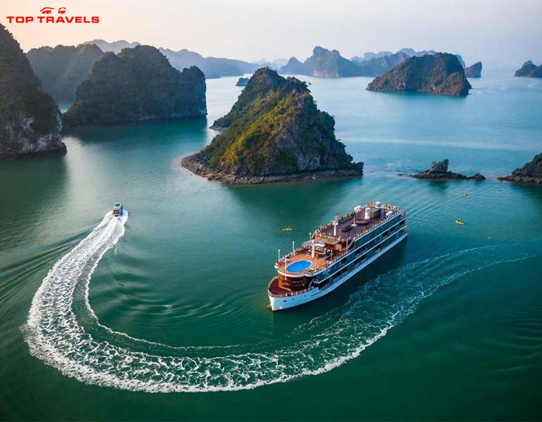 Tour Hạ Long 2N1Đ Có Team Building Và Gala Dinner Trọn Gói - Khách Đoàn