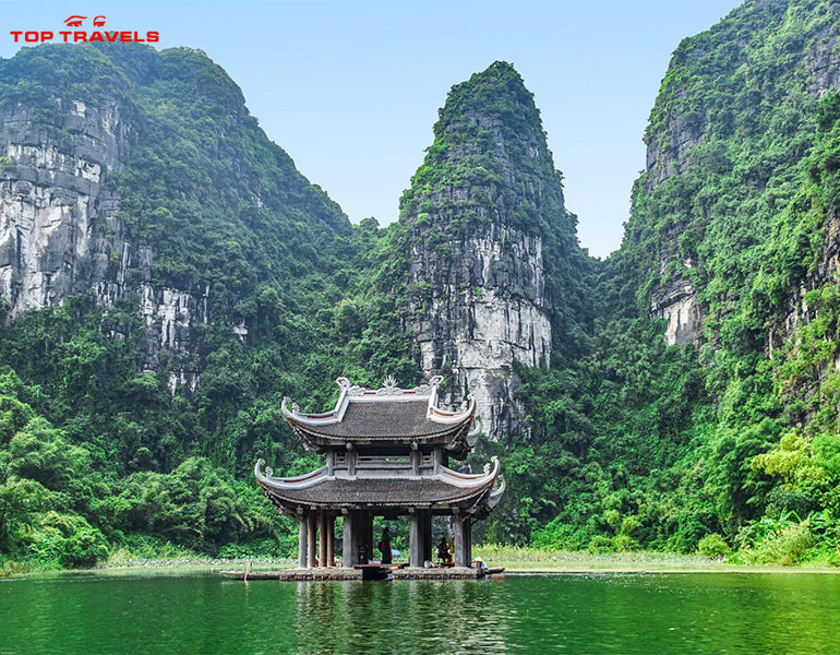Tour Tràng An 3N2Đ Bao Gồm Vé Máy Bay Trọn Gói - Khách Đoàn